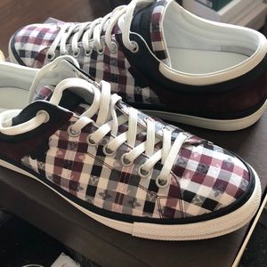 Authentic Louis Vuitton men’s low top sneakers